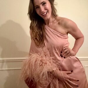 Elegant Pink One-Shoulder Dress